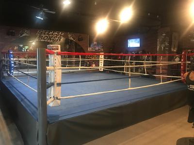 Steeleboxer boxing/kickboxing Pro Ring
Semi - Private for groups and events.
One on one training at your own pa